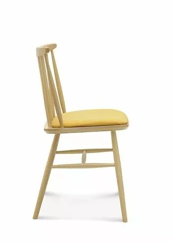 Tuoli A-1102-1 3 Tuoli A-1102-1