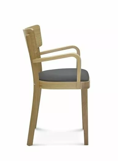 Tuoli B-9449 3 Tuoli B-9449