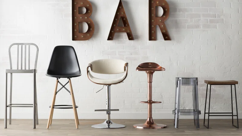 Edessä 18 Edessä -Kaappi | Vitriinikaappi Ale default name 1